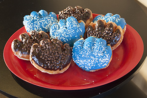 wolf-pack-reno-donut